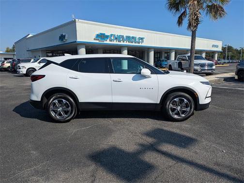 2023 Chevrolet Blazer 2LT