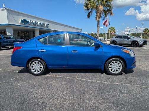 2017 Nissan Versa 1.6 SV
