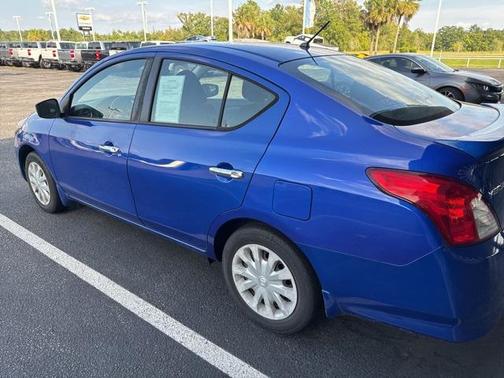 2017 Nissan Versa 1.6 SV