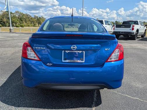2017 Nissan Versa 1.6 SV