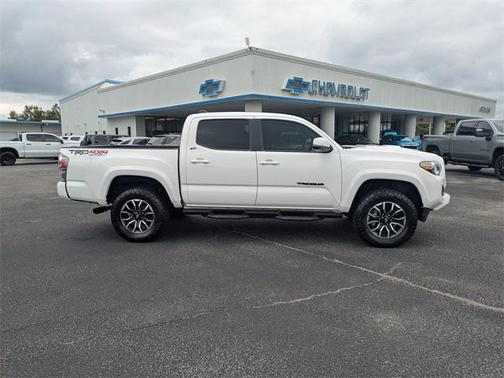2023 Toyota Tacoma TRD Off-Road