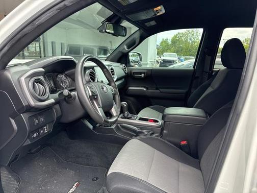 2023 Toyota Tacoma TRD Off-Road