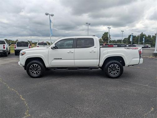 2023 Toyota Tacoma TRD Off-Road