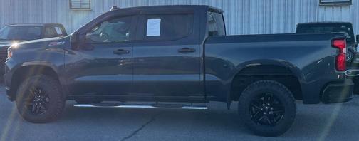 2022 Chevrolet Silverado 1500 Custom Trail Boss