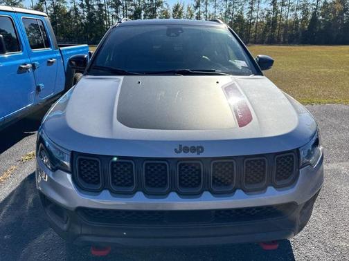2023 Jeep Compass Trailhawk