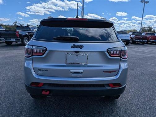 2023 Jeep Compass Trailhawk