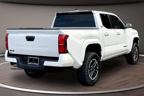 Ice 2024 Toyota Tacoma SR5