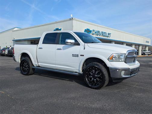 2016 RAM 1500 Laramie