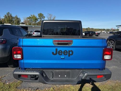 2023 Jeep Gladiator Sport S