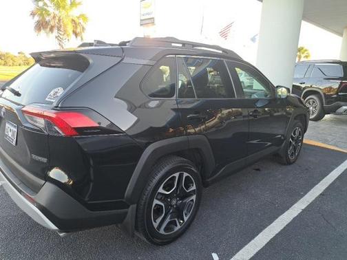 2019 Toyota RAV4 Adventure
