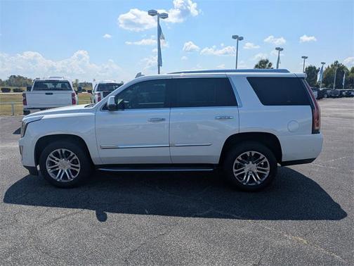 2018 Cadillac Escalade Base