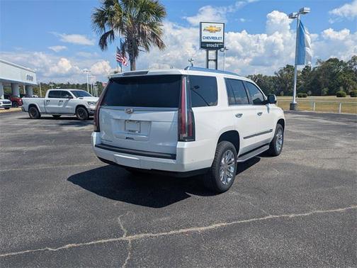 2018 Cadillac Escalade Base