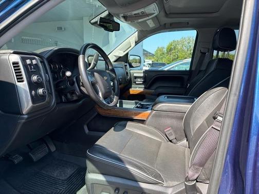 2017 Chevrolet Silverado 1500 High Country
