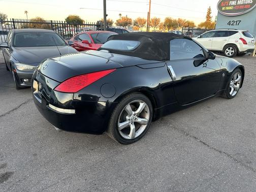 2009 Nissan 350Z Touring