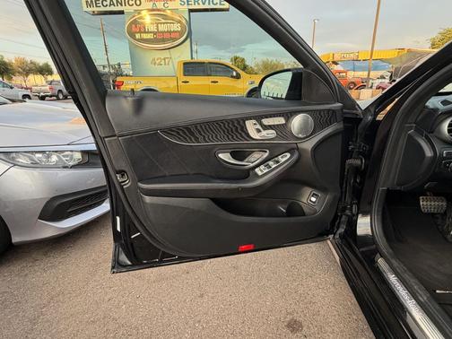 Black 2015 Mercedes-Benz C-Class C 300 4MATIC Luxury
