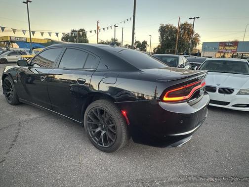 2017 Dodge Charger R/T