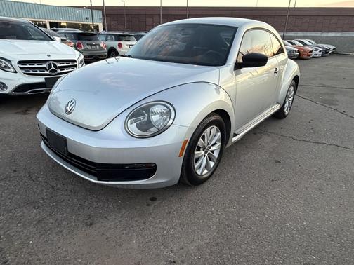 - 2014 Volkswagen Beetle Auto 1.8T Entry