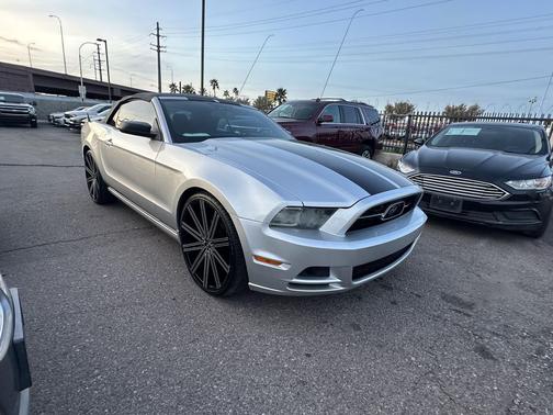 2014 Ford Mustang V6