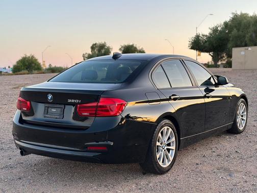 2016 BMW 320 i