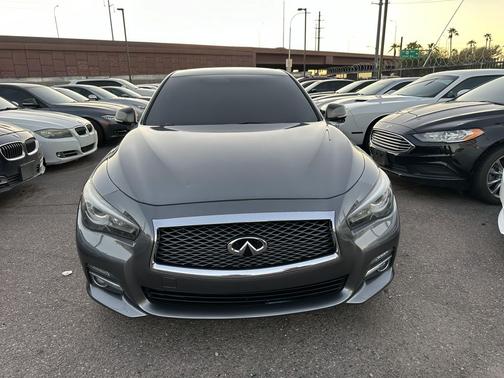 2015 INFINITI Q50 Premium