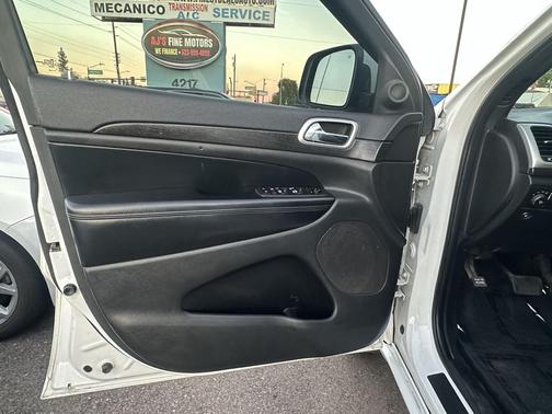 2015 Jeep Grand Cherokee Altitude
