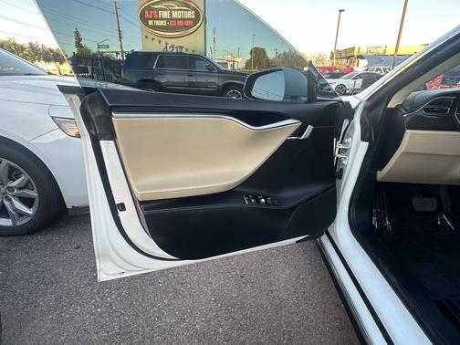 2014 Tesla Model S 60