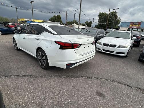 2021 Nissan Altima 2.5 SV