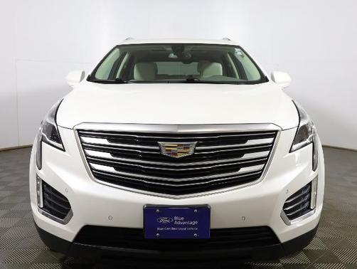 White 2019 Cadillac XT5 PREMIUM LUXURY