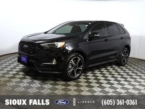 2022 Ford Edge ST