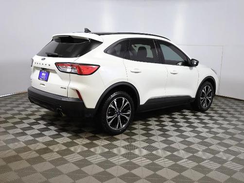 2021 Ford Escape SE
