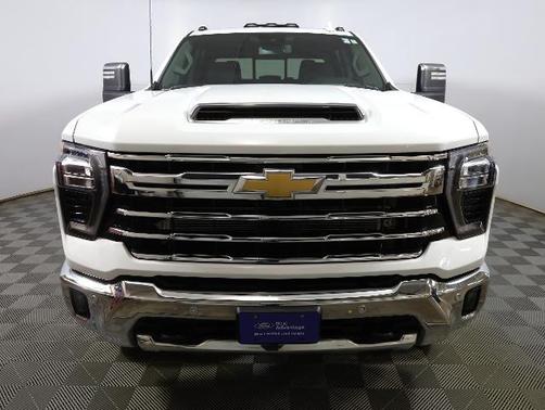 2025 Chevrolet Silverado 3500 LTZ