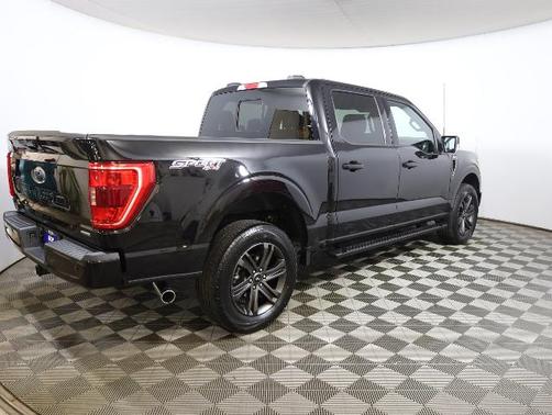 AGATE BLACK METALLIC 2022 Ford F-150 XL