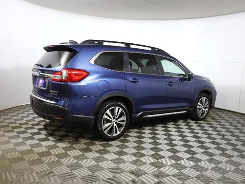 2021 Subaru Ascent LIMITED 8-PASSENGER