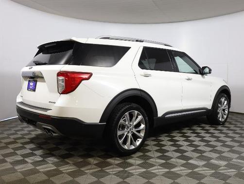 STAR WHITE MET TRI-COAT 2022 Ford Explorer PLATINUM