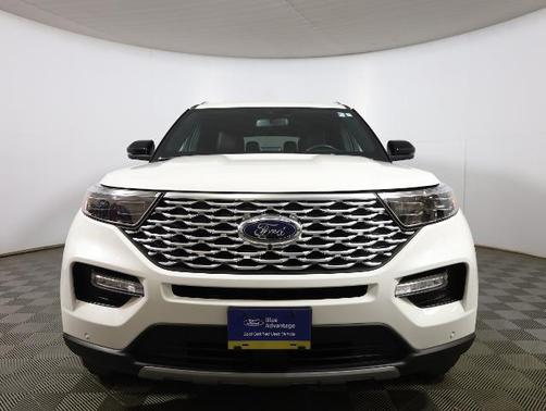 STAR WHITE MET TRI-COAT 2022 Ford Explorer PLATINUM