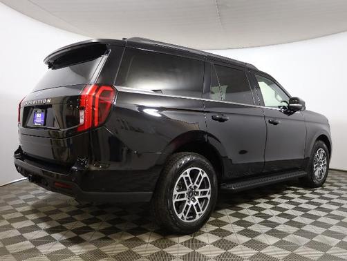 AGATE BLACK METALLIC 2025 Ford Expedition ACTIVE