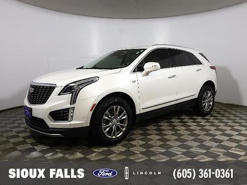 White 2022 Cadillac XT5 PREMIUM LUXURY