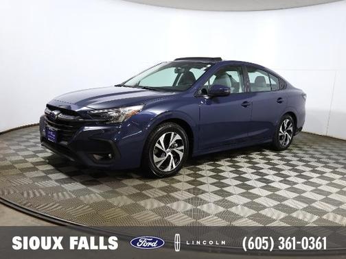 2025 Subaru Legacy PREMIUM