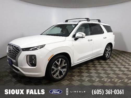 White 2022 Hyundai PALISADE LIMITED