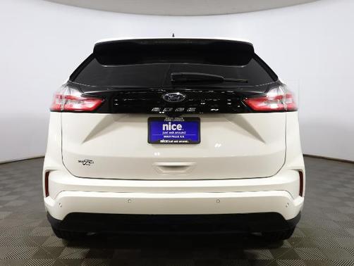 STAR WHITE 2024 Ford Edge SEL