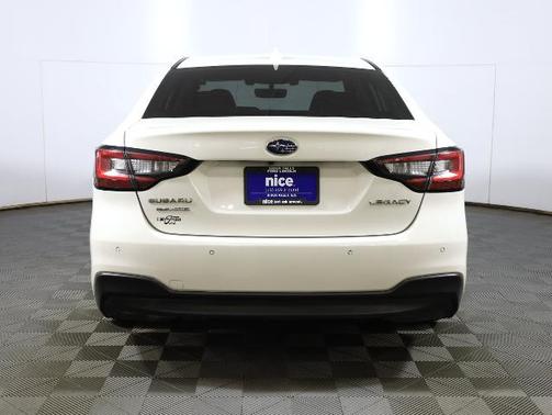 2022 Subaru Legacy LIMITED