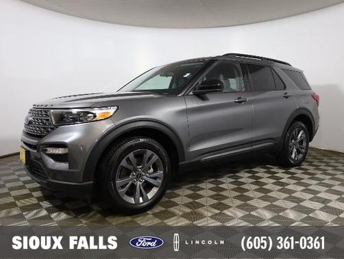 CARBONIZED GRAY METALLIC 2023 Ford Explorer XLT
