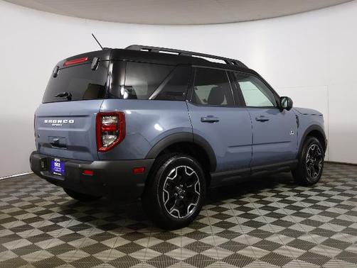 AZURE GRAY METALLIC TRI-COA 2025 Ford Bronco Sport OUTER BANKS