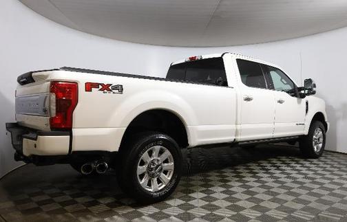 WHITE PLATINUM MET TRI-COAT 2018 Ford F-350 XL