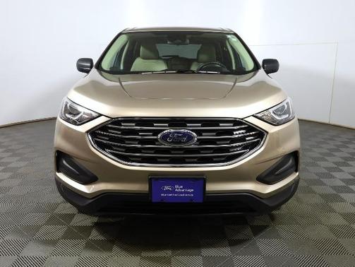 2020 Ford Edge SE