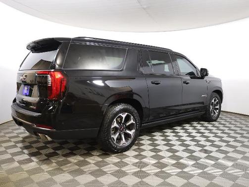 2025 GMC Yukon XL AT4 ULTIMATE