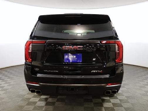 2025 GMC Yukon XL AT4 ULTIMATE