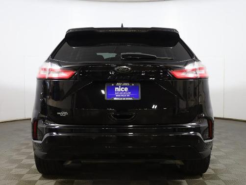 AGATE BLACK METALLIC 2024 Ford Edge SE