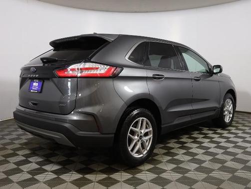 CARBONIZED GRAY 2023 Ford Edge SEL