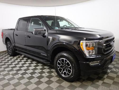 AGATE BLACK METALLIC 2023 Ford F-150 XL
